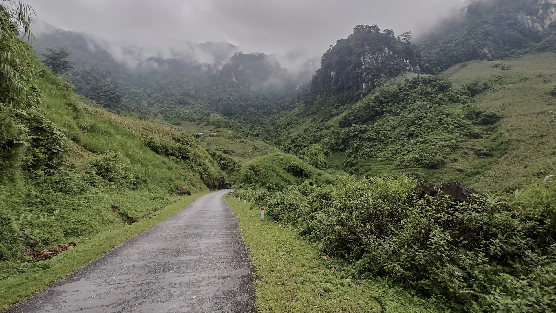 WAYS INTO THE NORTH